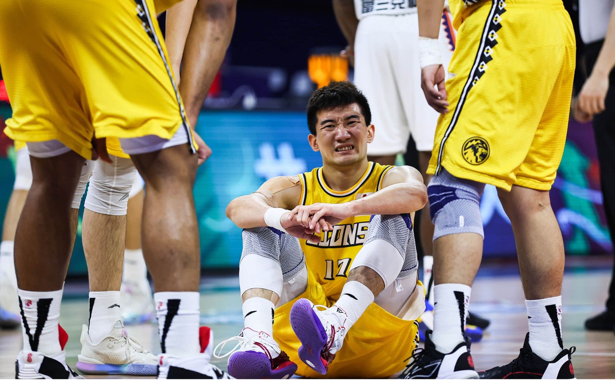  生死战钻石联赛前瞻：东契奇伤情更新，广厦男篮冲击逆转纪录