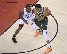  字母哥赛后谦逊发言登热搜，明尼苏达森林狼惊险金州勇士引发热议